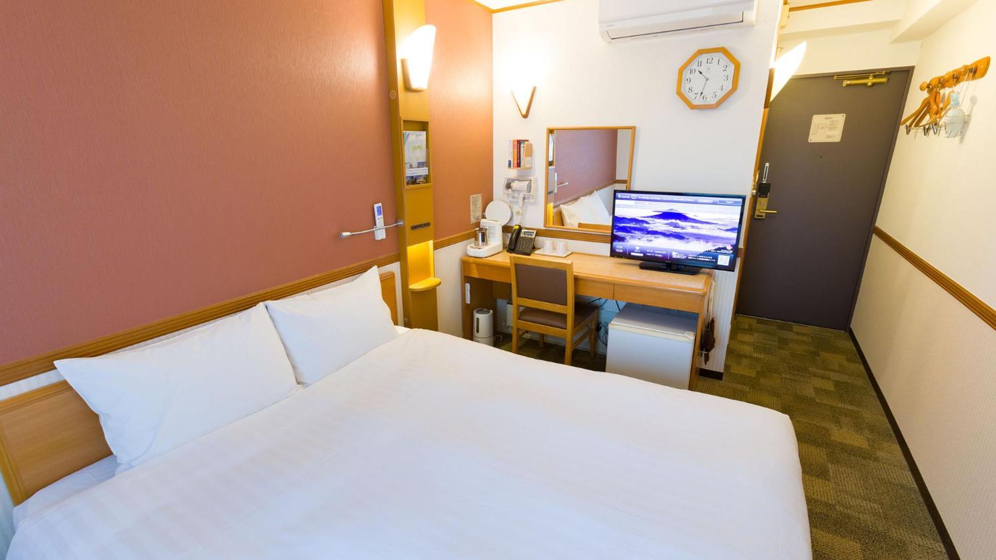 Toyoko Inn Kanazawa-Eki Higashi-Guchi Habitación foto