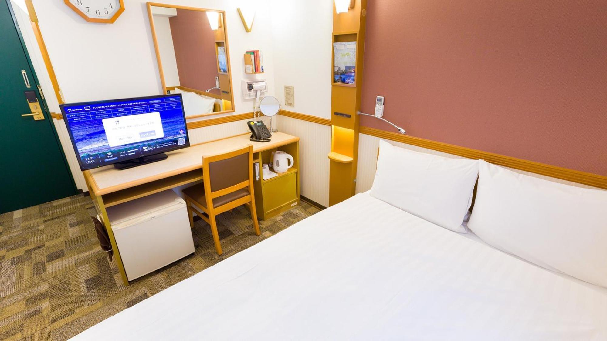 Toyoko Inn Kanazawa-Eki Higashi-Guchi Habitación foto
